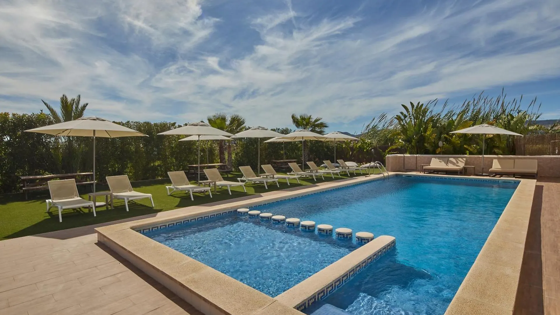 Los Escondidos Ibiza Suites Плайя Ден Босса