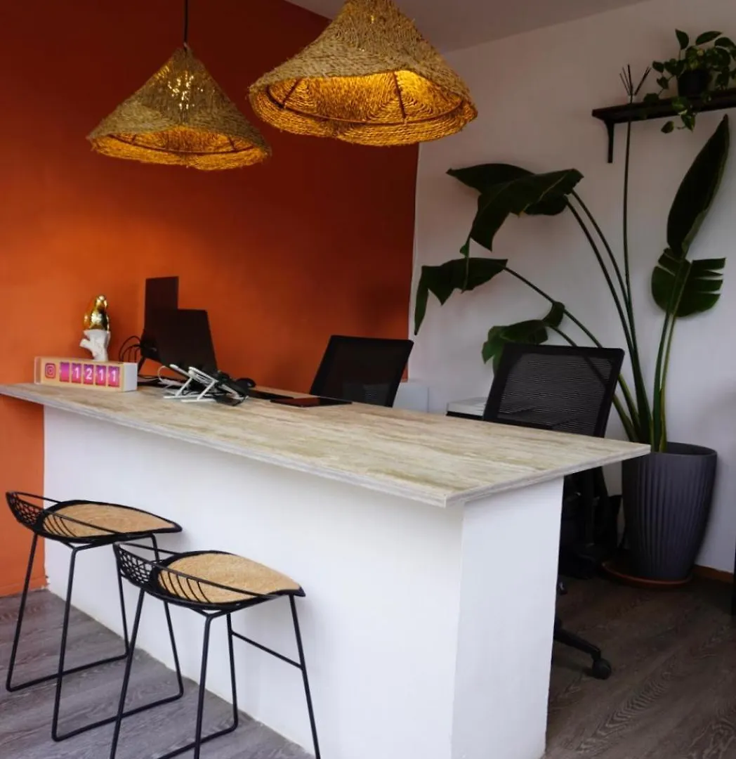 Los Escondidos Ibiza Suites Playa d'en Bossa 3*,