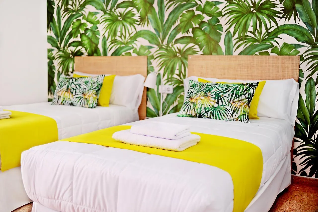 Los Escondidos Ibiza Suites Playa d'en Bossa Aparthotel